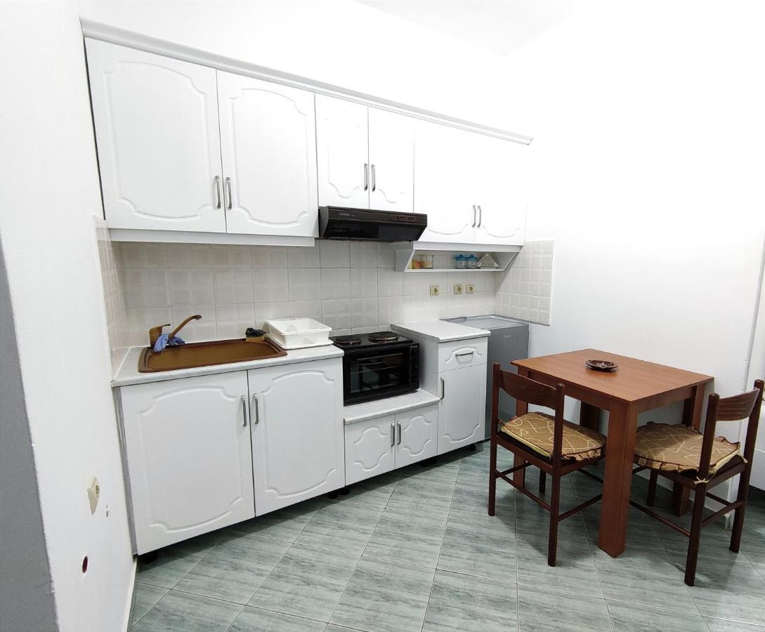 Joen Apartments Σαράντα Εξωτερικό φωτογραφία