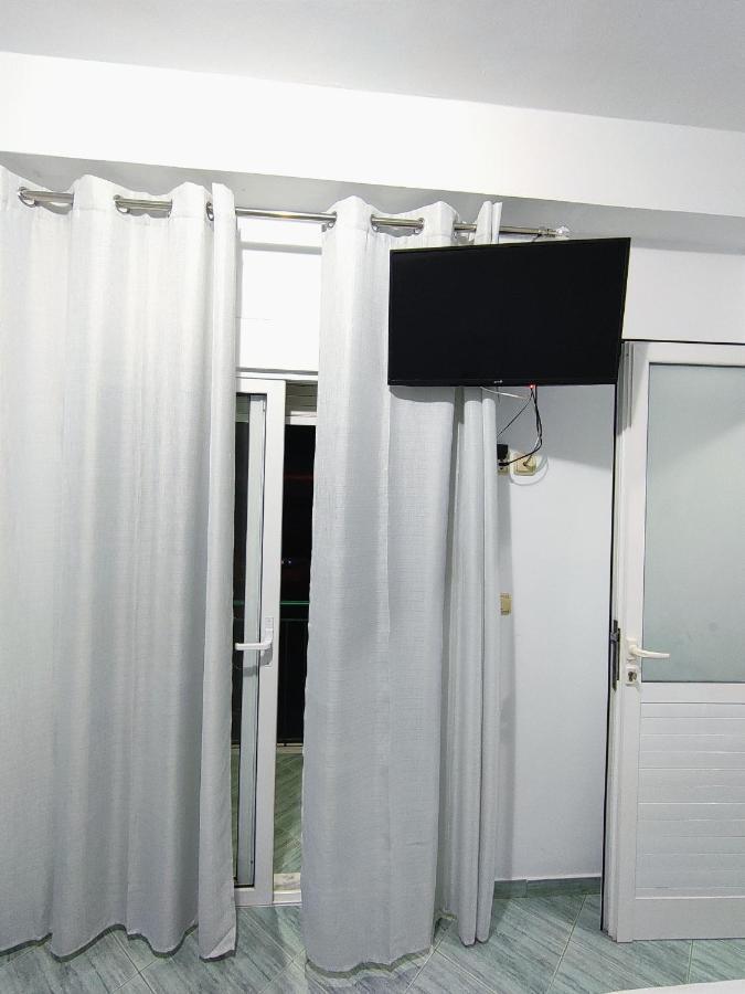 Joen Apartments Σαράντα Εξωτερικό φωτογραφία